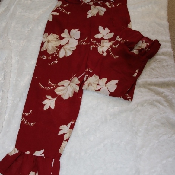 SLEEVELESS Jumpsuit - Picture 3 of 4